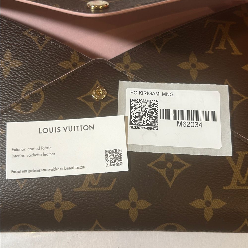 Louis Vuitton Pink and Brown Clutch - Picture 8 of 8